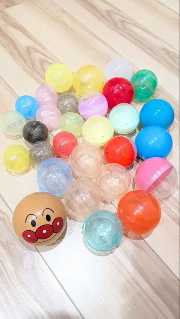 가챠가챠 캡슐 묶음 판매