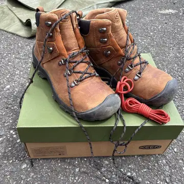 킨 KEEN PYRENEES 피레니즈 가죽 부츠 남성용 27.5