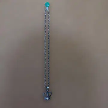 크라운 모티브 목걸이 실버 컬러