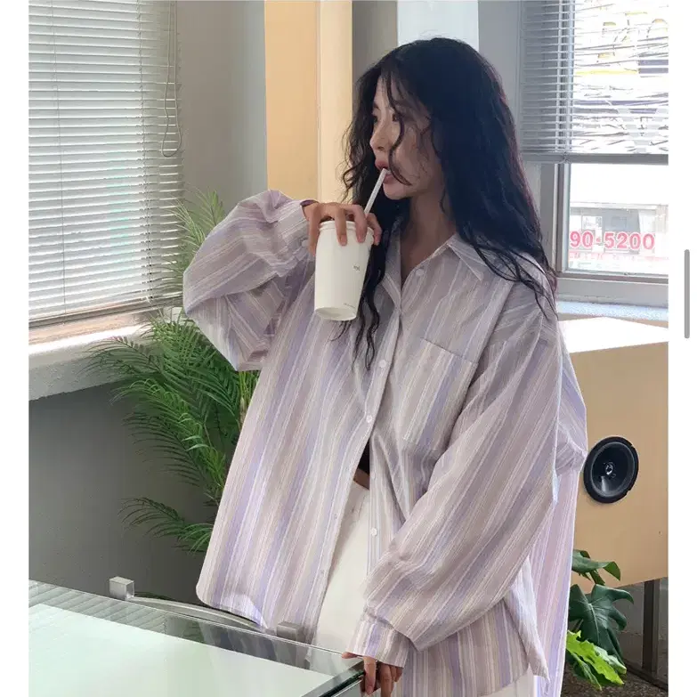 데일리쥬 오브히 스트라이프 포켓 카라 셔츠