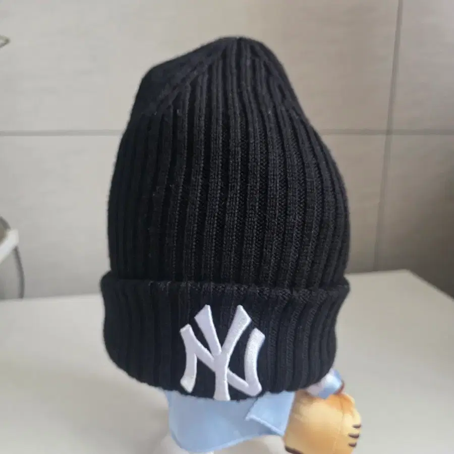 뉴에라 MLB 엠블럼 니트 비니 블랙
