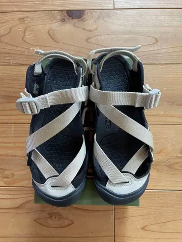 [ 새상품급 ] KEEN 제라포트 II ZERRAPORT II 여성용 24cm