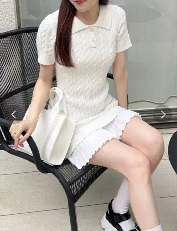 MERCURYDUO 이소재 플리츠 도킹 폴로 니트 미니 원피스