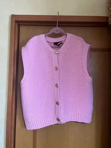 ZARA 슬리브리스 니트 베스트