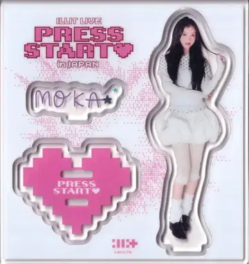 ILLIT PRESS START in JAPAN MOKA ACRYLIC STAND