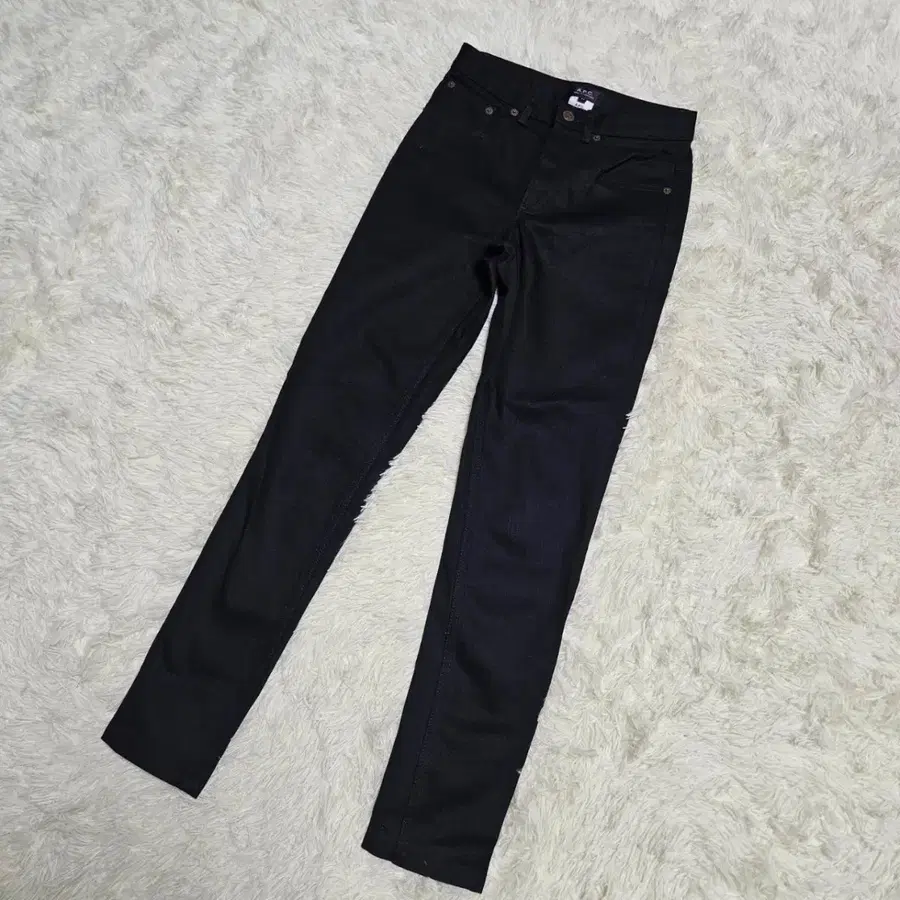 아페쎄(APC) 블랙 스키니진 25 size