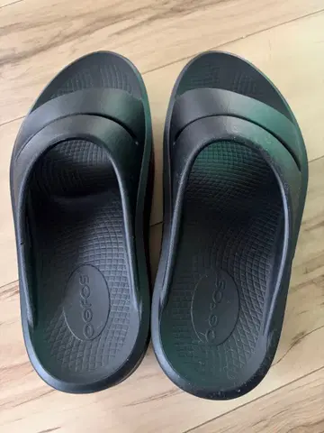 OOFOS 우포스 리커버리 샌들 24cm