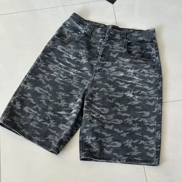 BELVET 벨벳 camo pattern shorts | 반바지 | 번개장터 중고거래