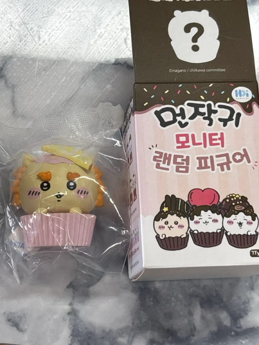 먼작귀 모니터 피규어 히든 시사