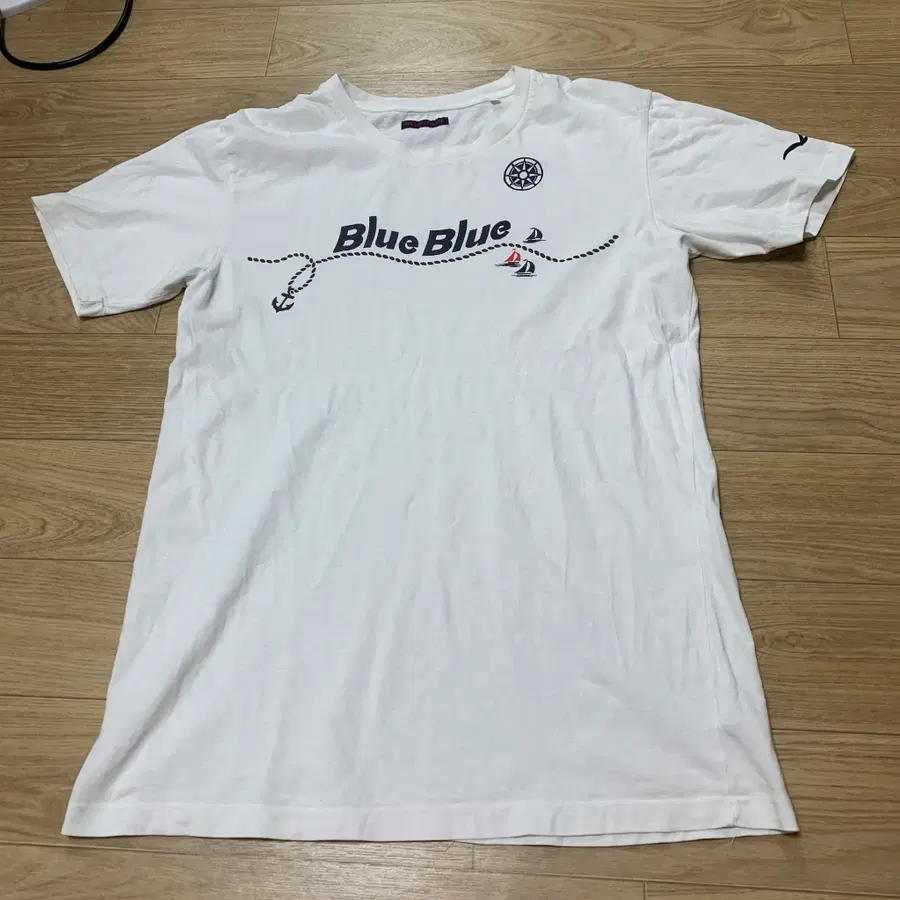 100)BLUE BLUE) 블루블루 마린 그래픽 싱글스티치 반팔티