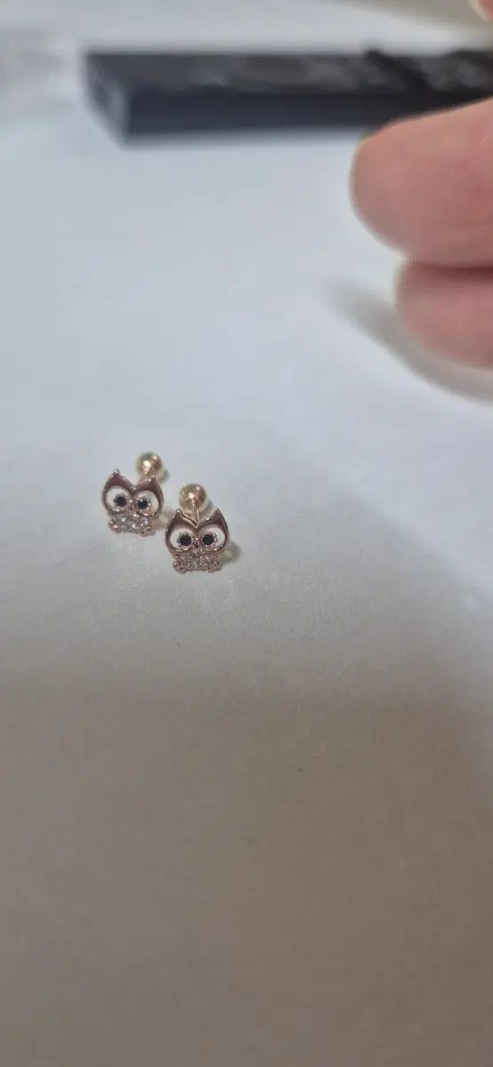 14k 핑크골드 블랙 눈부엉이 귀걸이 한쌍2개드려요