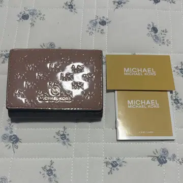 MICHAEL KORS 핑크 3단 폴더형 지갑