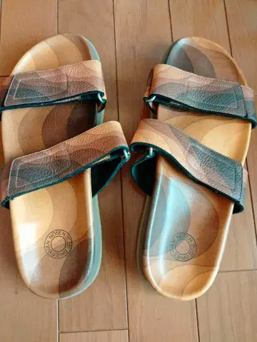 DRIES VAN NOTEN 우드 샌들