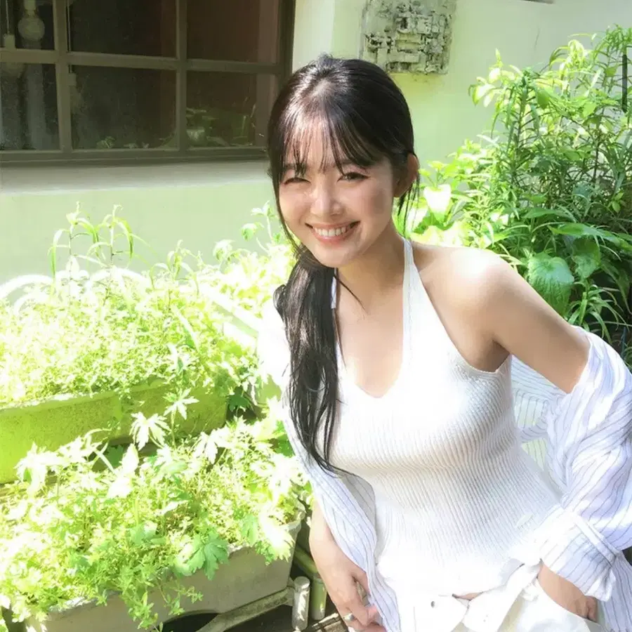 레테라 홀터넥 아이보리