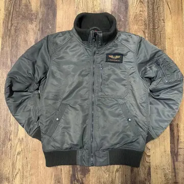 Alpha Industries MA-1 카키 M