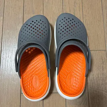 크록스 라이트라이드 사보 클로그 샌들 오렌지 그레이 2회 착용