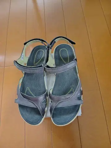 여성용 ECCO 여름용 샌들