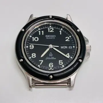 SEIKO SilverWave 쿼츠 손목시계 본체만 작동 안 함