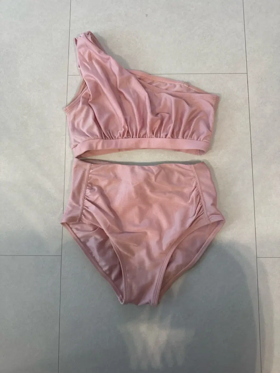 소냐레바이 원숄더 폴웨어 핑크 s
