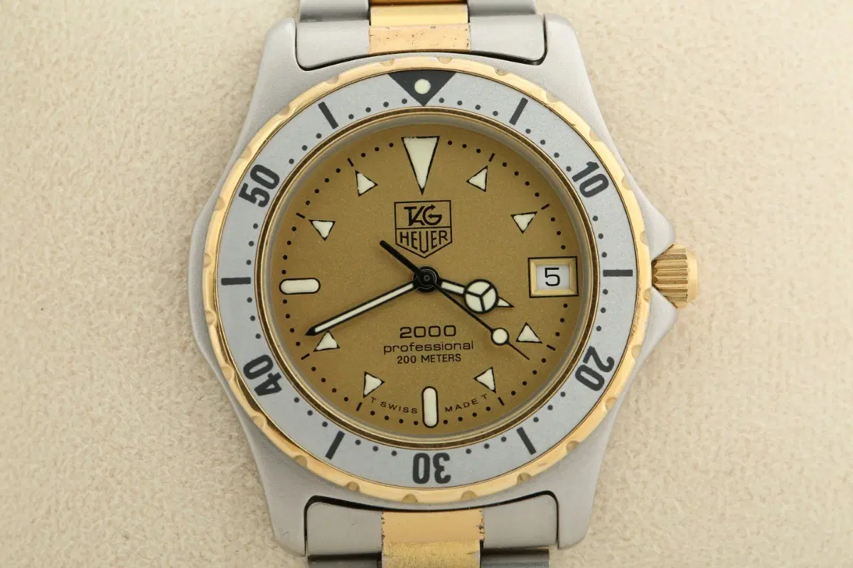 태그호이어 2000 Tag Heuer 200m 쿼츠 시계