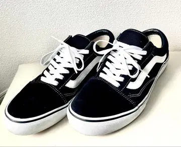 새상품급!! VANS 올드스쿨 블랙 화이트 스니커즈