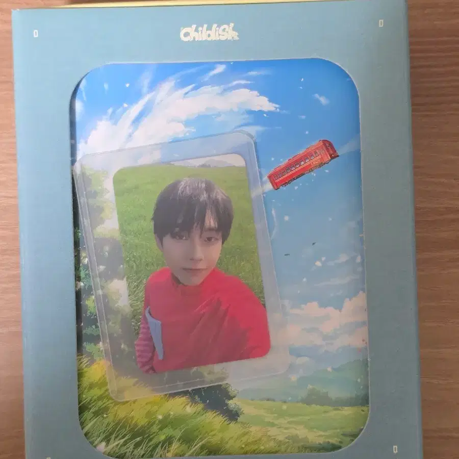 루시 차일디쉬 후즈팬 상엽 미공포 + 개봉앨범