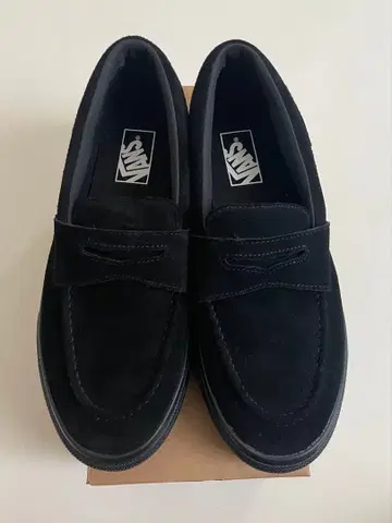 새상품급 VANS 스니커즈 로퍼 V196CF CN 27.5cm