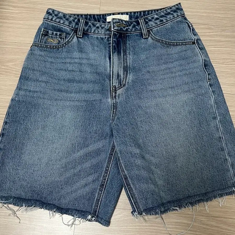 PLAC 플랙 여성 마리 데님 반바지