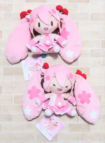새상품 미사용 하츠네 미쿠 벚꽃미쿠 후와푸치 미니 봉제 인형 2체