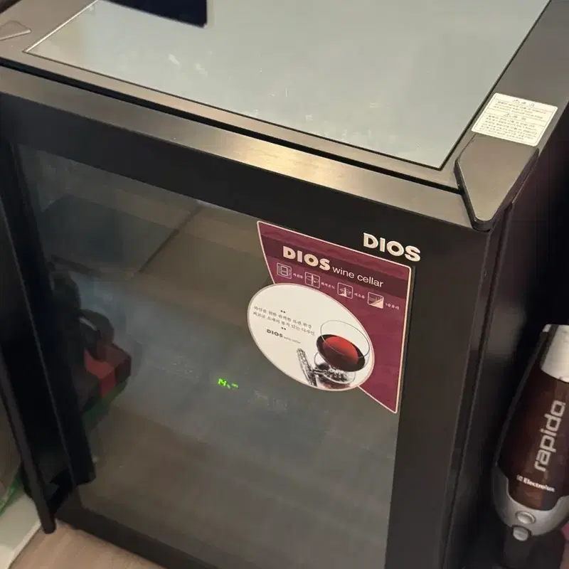 LG DIOS 디오스 와인셀러