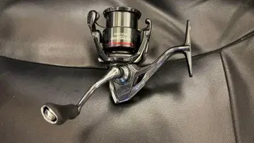 SHIMANO 24 반포드 2500S