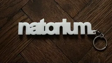 나토리 natorium 아크릴 키링 마찰 화이트