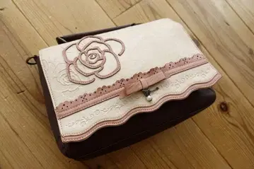 axes femme 가방 엑시즈팜