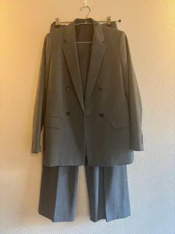 UNIQLO 팬츠 수트 셋업