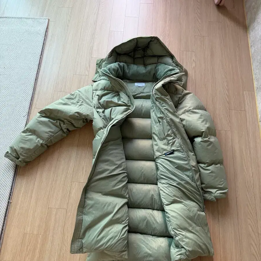 디내댓 롱패딩 XL