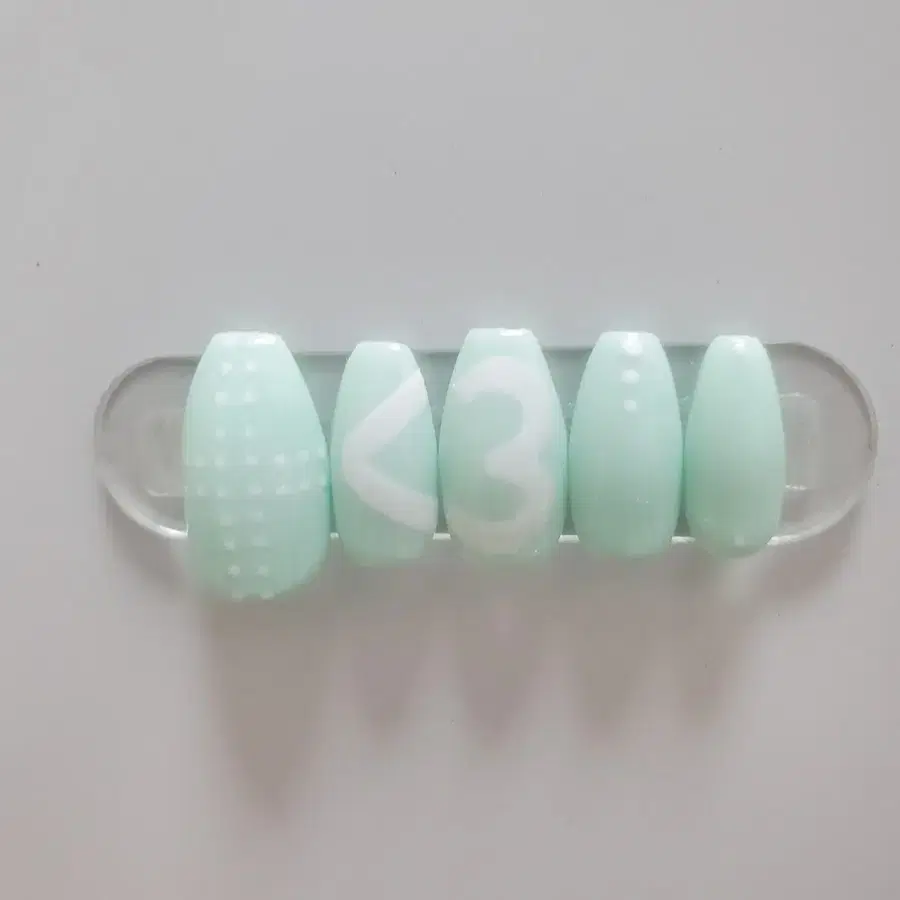 민트도트 <3 네일팁