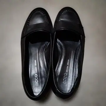 ECCO 여성용 플랫슈즈 로퍼 블랙