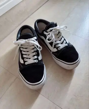 Vans 스니커즈 올드스쿨 통굽 23cm