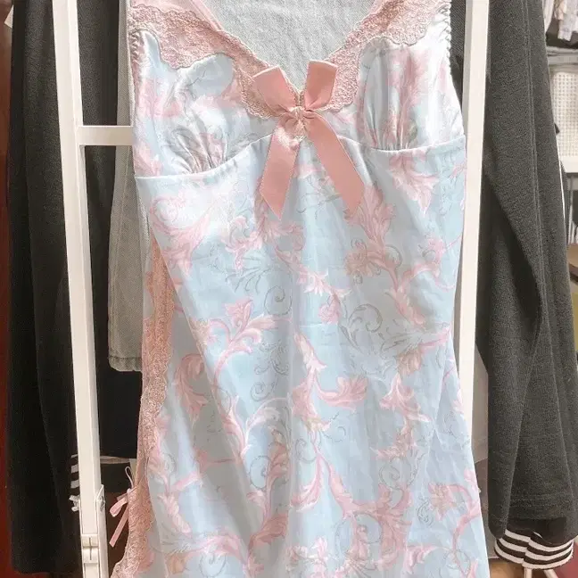 에블린 빈티지 레이스 슬립