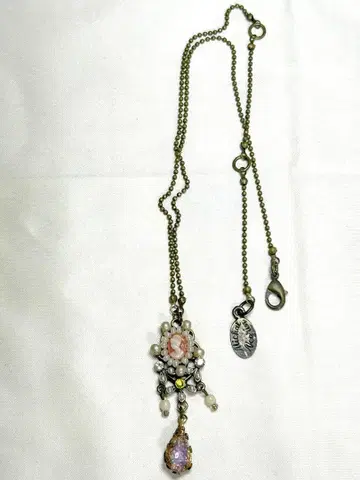 Michal Negrin 카메오 목걸이