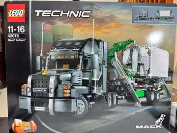 LEGO Technic 42078 Mack Anthem