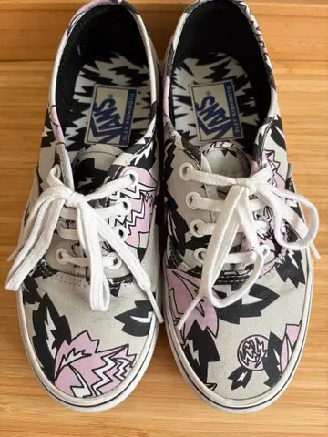 VANS ELEY KISHIMOTO Authentic 스니커즈