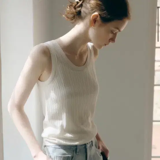 새상품 포유어아이즈온리 Vea Ribbed Sleeveless