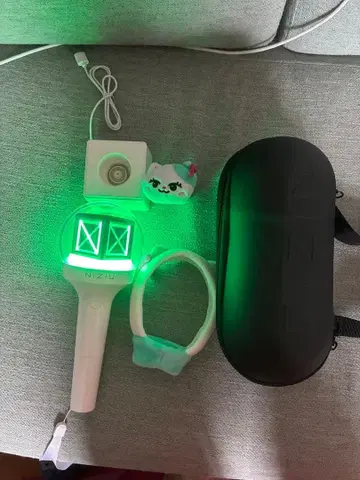 NiziU OFFICIAL LIGHT STICK 응원봉 케이스 세트