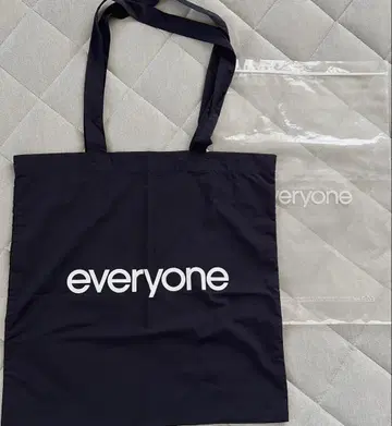 everyone nylon logo tote bag (NAVY)