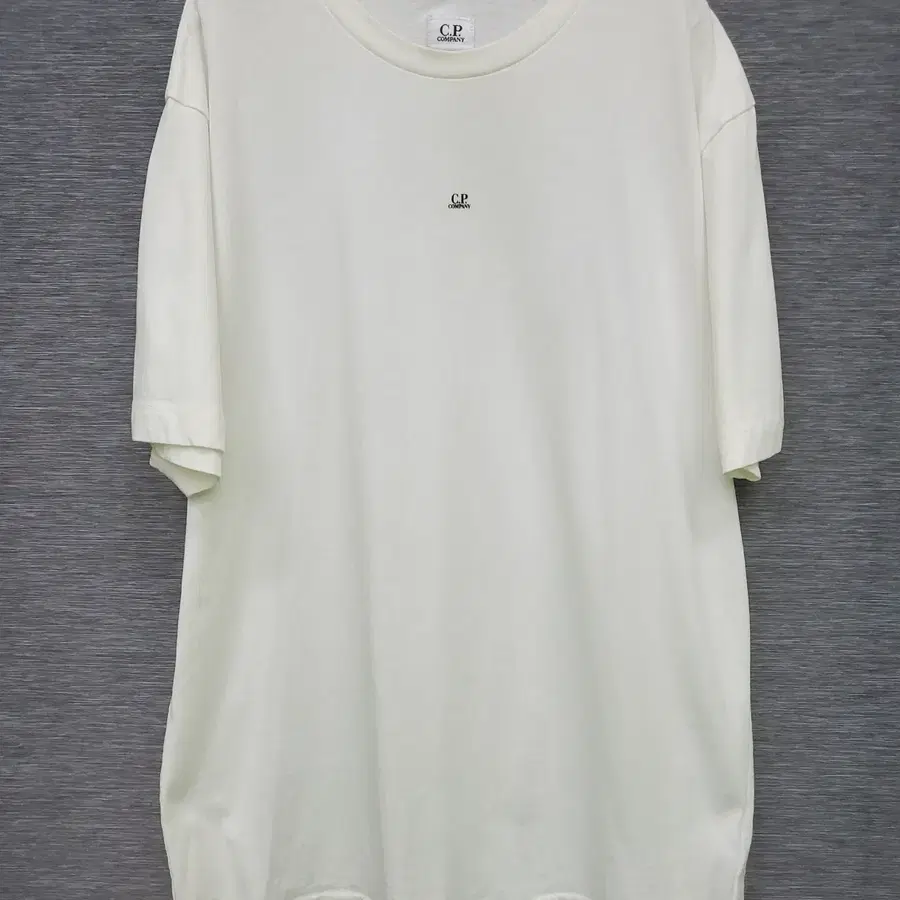 [정품]CP컴퍼니 반팔 2XL