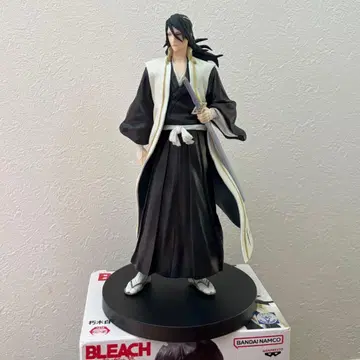 BLEACH 쿠치키 뱌쿠야 피규어 천년혈전편