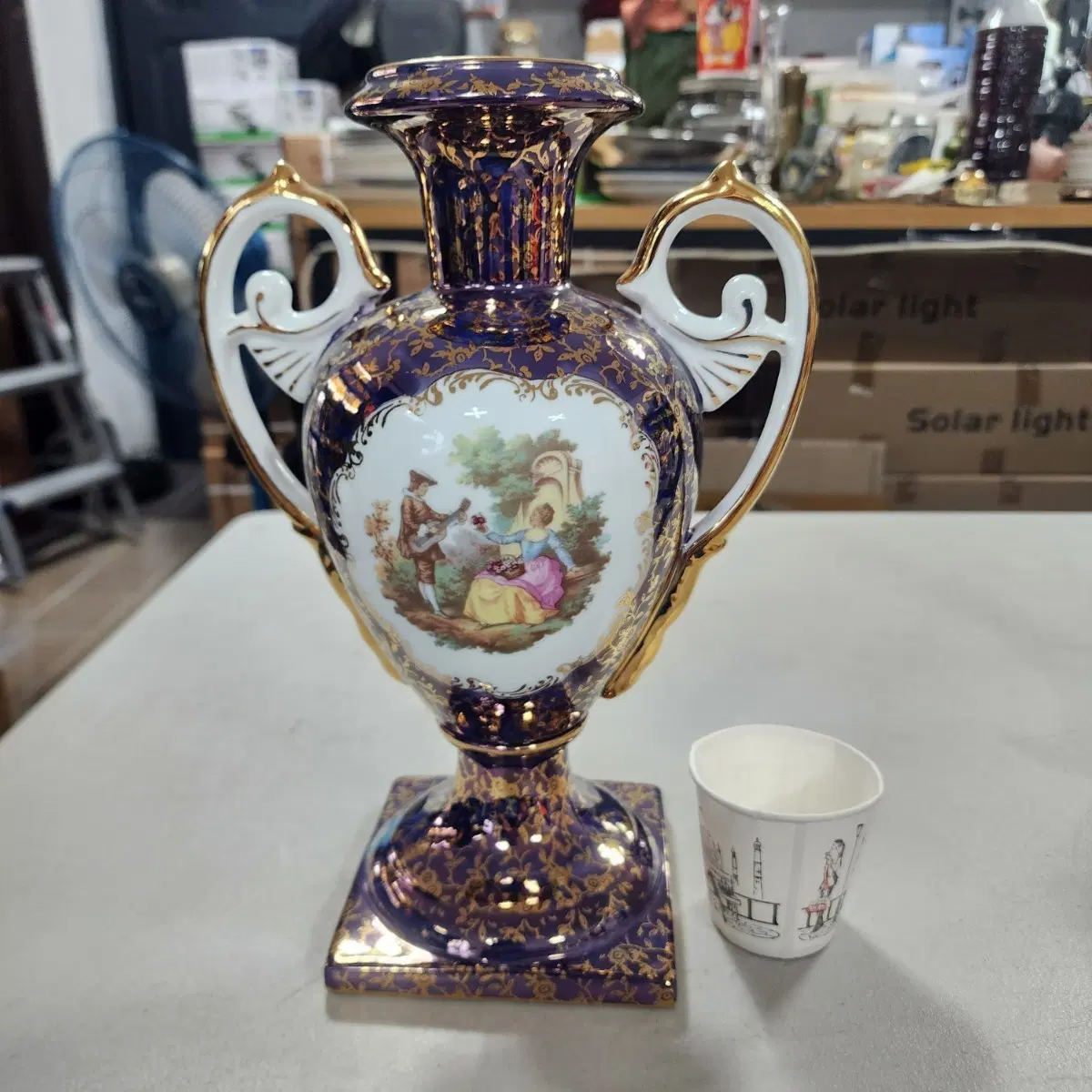 독일 셀트만 바이덴(Seltmann Weiden)스텐드등 도자기 베이스 높이32cm가로21.5cm 상태좋음