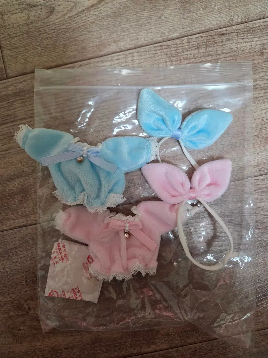 10cm 인형옷 국내옷장 뽀작분내 원가이하 양도