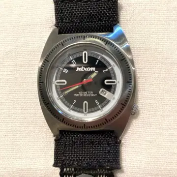 nixon 닉슨 손목시계